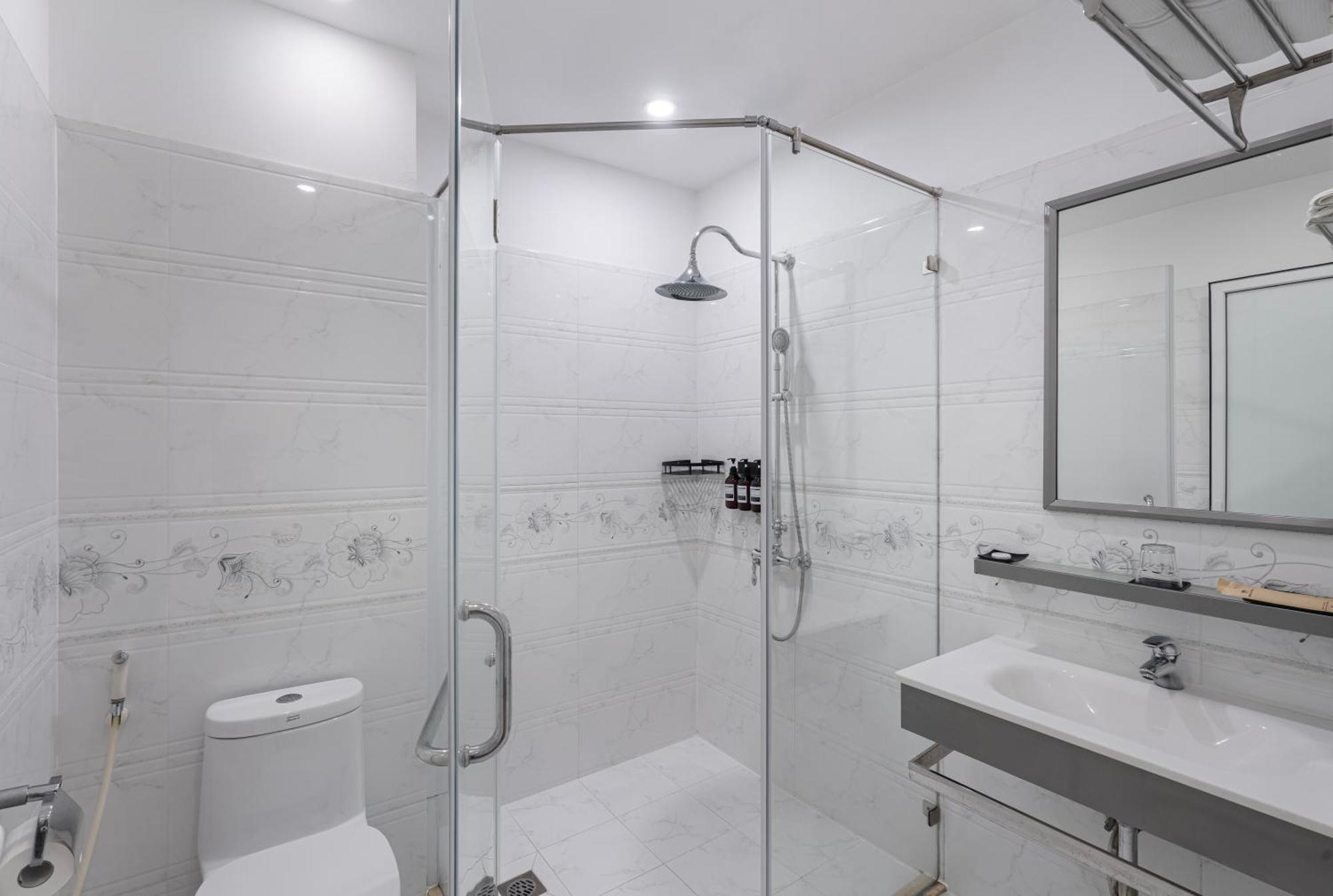 그레이스 호텔 Grace Hotel & Residence Hanoi Bagian luar foto