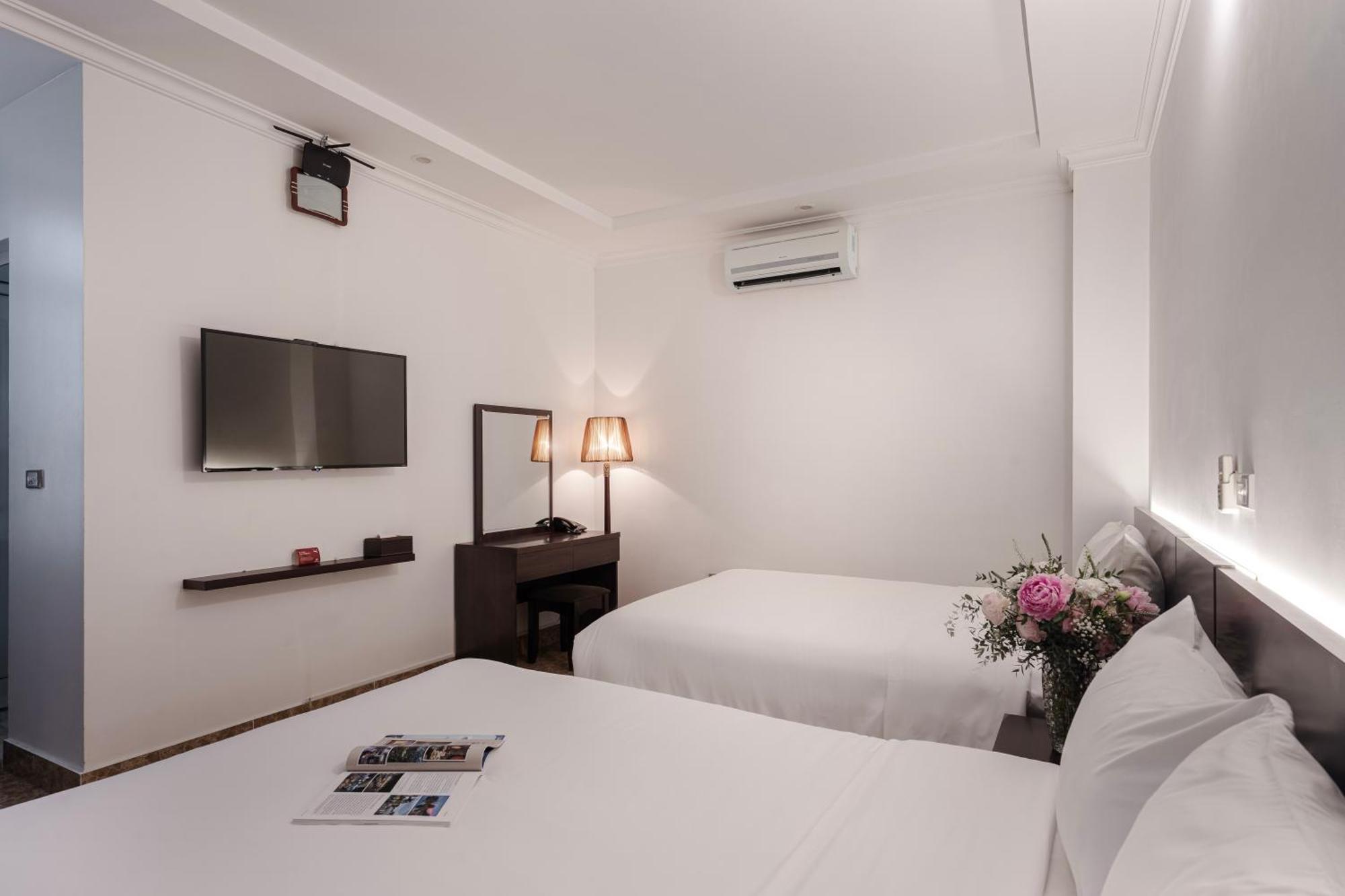 그레이스 호텔 Grace Hotel & Residence Hanoi Bagian luar foto